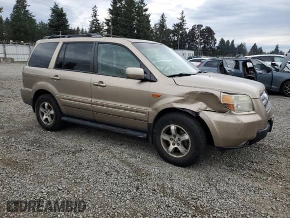 2006 Honda Pilot EX-L с VIN 5FNYF18566B007696, выставлен на аукционе Copart как лот 85329555 с пробегом 249 997 миль миль и Списание • Salvage title. История ставок и продаж доступна на DreamBid. Изображение 4.