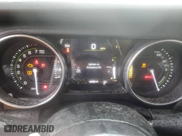 2022 Jeep Wrangler Unlimited Sahara with VIN 1C4JJXP61NW159845, listed as a Copart auction lot 86151705 with 63,224 mi miles and Salvage title. Bid and sale history available at DreamBid. Image 9.