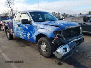 2014 Ford F-150 XL с VIN 1FTFX1CF9EKF39644, выставлен на аукционе IAAI как лот 41160445 с пробегом 239 110 миль миль и . История ставок и продаж доступна на DreamBid. Изображение 1.