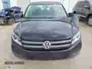 2014 Volkswagen Tiguan with VIN WVGCV3AX4EW526613, listed as a Copart auction lot 73949784 with 83,421 mi miles and Salvage title. Bid and sale history available at DreamBid. Image 5.