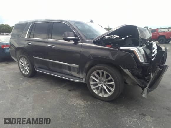 2018 Cadillac Escalade Luxury with VIN 1GYS3BKJ7JR204609, listed as a IAAI auction lot 40951011 with 79,335 mi miles and . Bid and sale history available at DreamBid. Image 1.