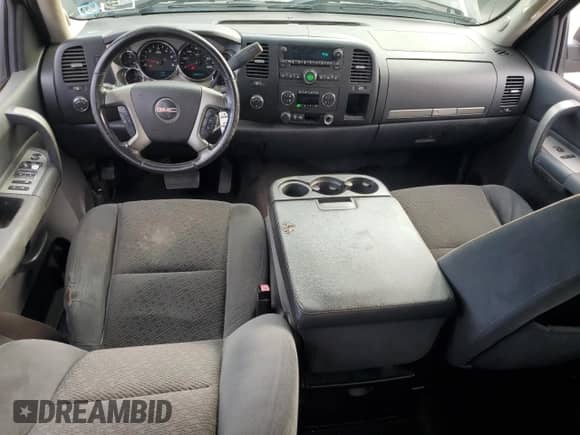 2007 GMC Sierra 1500 Work Truck with VIN 1GTEK19017E507902, listed as a Copart auction lot 80327345 with 199,805 mi miles and Salvage title. Bid and sale history available at DreamBid. Image 8.