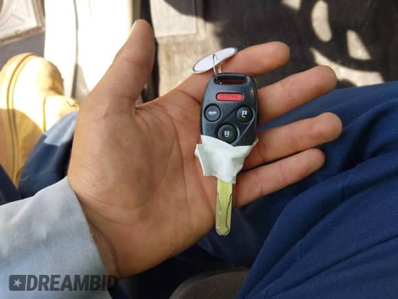 2009 Honda Accord EX z VIN 1HGCP26749A036677, wystawiony jako IAAI lot #43088069 z przebiegiem 213 245 mil mil oraz . Historia ofert i sprzedaży dostępna na DreamBid. Obrazek 11.