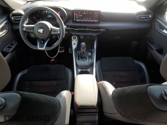 2024 Dodge Hornet R/T with VIN ZACPDFCW0R3A08765, listed as a Copart auction lot 76978284 with 9,648 mi miles and Salvage title. Bid and sale history available at DreamBid. Image 8.