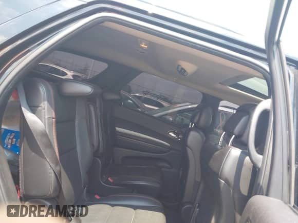 2018 Dodge Durango GT with VIN 1C4RDJDG2JC346155, listed as a IAAI auction lot 42898148 with 98,582 mi miles and . Bid and sale history available at DreamBid. Image 8.