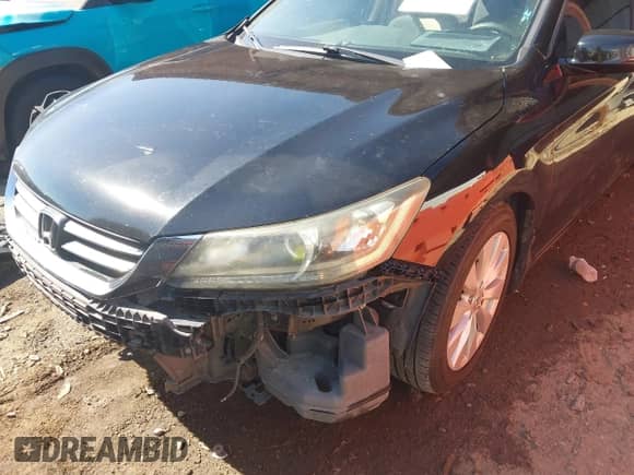 2013 Honda Accord EX z VIN 1HGCR2F7XDA238958, wystawiony jako IAAI lot #43377082 z przebiegiem Nie podano mil oraz . Historia ofert i sprzedaży dostępna na DreamBid. Obrazek 6.