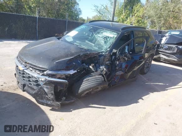 2025 Chevrolet Trax LT z VIN KL77LHEP7SC239845, wystawiony jako IAAI lot #43492552 z przebiegiem 23 069 mil mil oraz . Historia ofert i sprzedaży dostępna na DreamBid. Obrazek 2.