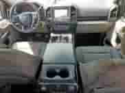 2020 Ford F-150 XL с VIN 1FTEW1CP7LFA77128, выставлен на аукционе Copart как лот 80916535 с пробегом 124 436 миль миль и Списание • Salvage title. История ставок и продаж доступна на DreamBid. Изображение 8.