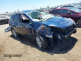 2010 Nissan Rogue SL z VIN JN8AS5MT6AW004492, wystawiony jako IAAI lot #39703368 z przebiegiem 160 345 mil mil oraz . Historia ofert i sprzedaży dostępna na DreamBid. Obrazek 1.