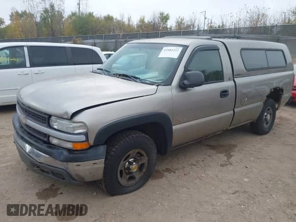 2000 Chevrolet Silverado 1500 с VIN 1GCEK14V0YE284546, выставлен на аукционе IAAI как лот 43585222 с пробегом 117 069 миль миль и . История ставок и продаж доступна на DreamBid. Изображение 2.