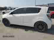 2018 Chevrolet Sonic LT с VIN 1G1JG6SH6J4106770, выставлен на аукционе Copart как лот 57965405 с пробегом 141 268 миль миль и Списание • Salvage title. История ставок и продаж доступна на DreamBid. Изображение 2.