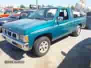 1996 Nissan Frontier XE z VIN 1N6SD16S2TC322599, wystawiony jako IAAI lot #42395420 z przebiegiem 217 831 mil mil oraz . Historia ofert i sprzedaży dostępna na DreamBid. Obrazek 2.