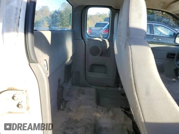 2008 Chevrolet Colorado Work Truck with VIN 1GCCS19E788201385, listed as a Copart auction lot 82403085 with 235,153 mi miles and Salvage title. Bid and sale history available at DreamBid. Image 10.