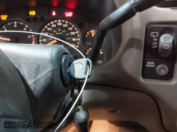 2004 Chevrolet Blazer LS с VIN 1GNDT13X54K126718, выставлен на аукционе IAAI как лот 43332890 с пробегом 201 409 миль миль и . История ставок и продаж доступна на DreamBid. Изображение 11.