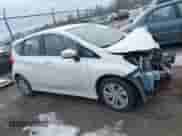 2015 Nissan Note S with VIN 3N1CE2CP2FL372456, listed as a IAAI auction lot 41448130 with 121,872 mi miles and . Bid and sale history available at DreamBid. Image 14.