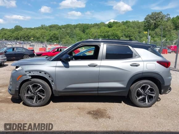 2023 Chevrolet TrailBlazer RS с VIN KL79MUSL3PB082764, выставлен на аукционе IAAI как лот 42578542 с пробегом 33 674 миль миль и . История ставок и продаж доступна на DreamBid. Изображение 14.