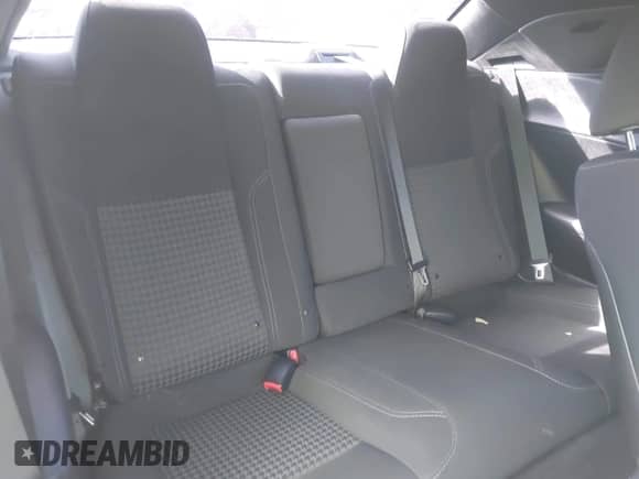 2019 Dodge Challenger SXT с VIN 2C3CDZAGXKH532019, выставлен на аукционе IAAI как лот 43369384 с пробегом 111 218 миль миль и . История ставок и продаж доступна на DreamBid. Изображение 8.