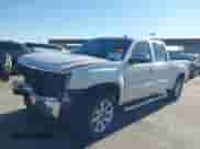 2013 GMC Sierra 1500 Denali z VIN 3GTP2XE24DG345268, wystawiony jako IAAI lot #43357777 z przebiegiem 168 765 mil mil oraz . Historia ofert i sprzedaży dostępna na DreamBid. Obrazek 18.