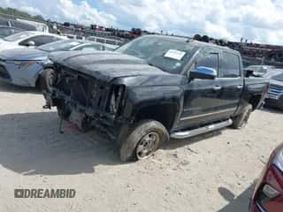 2015 Chevrolet Silverado 1500 LTZ z VIN 3GCUKSEC3FG531188, wystawiony jako IAAI lot #43309285 z przebiegiem 139 287 mil mil oraz . Historia ofert i sprzedaży dostępna na DreamBid. Obrazek 2.