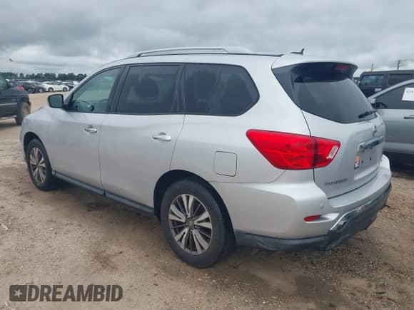 2017 Nissan Pathfinder SL with VIN 5N1DR2MN4HC648844, listed as a IAAI auction lot 42956729 with 111,938 mi miles and . Bid and sale history available at DreamBid. Image 3.