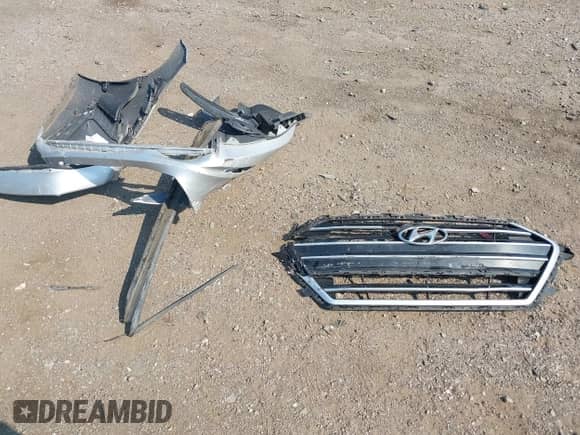 2017 Hyundai Elantra SE with VIN 5NPD84LFXHH091052, listed as a IAAI auction lot 42915485 with 84,079 mi miles and . Bid and sale history available at DreamBid. Image 12.