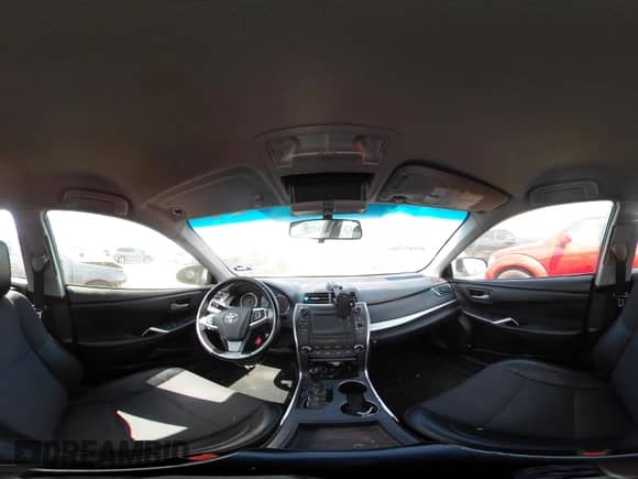 2017 Toyota Camry XLE с VIN 4T1BF1FK7HU435717, выставлен на аукционе IAAI как лот 43107139 с пробегом 315 994 миль миль и . История ставок и продаж доступна на DreamBid. Изображение 18.