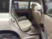 2003 Toyota Highlander с VIN JTEHF21A030121955, выставлен на аукционе IAAI как лот 43344952 с пробегом 205 905 миль миль и . История ставок и продаж доступна на DreamBid. Изображение 8.