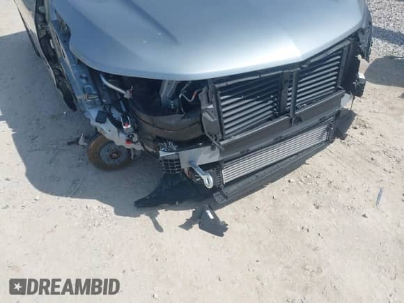 2024 Chevrolet Equinox RS with VIN 3GNAXWEG6RS202721, listed as a IAAI auction lot 42003065 with 9,340 mi miles and . Bid and sale history available at DreamBid. Image 6.