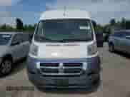 2016 Ram ProMaster Cargo с VIN 3C6TRVDG9GE105796, выставлен на аукционе Copart как лот 61148215 с пробегом 136 104 миль миль и Списание • Salvage title. История ставок и продаж доступна на DreamBid. Изображение 5.