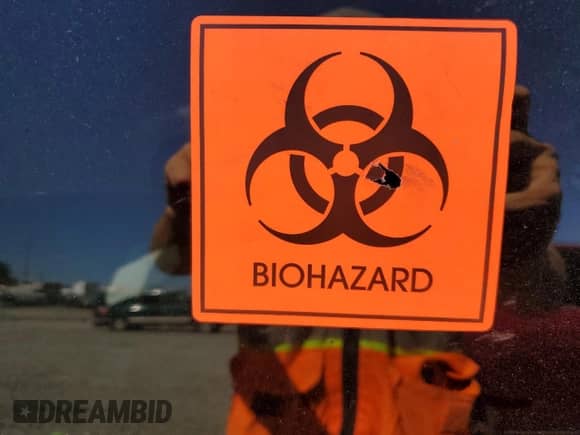 2015 Dodge Charger SE z VIN 2C3CDXBG4FH722102, wystawiony jako Copart lot #70353945 z przebiegiem Nie podano mil oraz Szkoda całkowita • Salvage title. Historia ofert i sprzedaży dostępna na DreamBid. Obrazek 10.