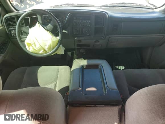 2005 Chevrolet Suburban LT z VIN 3GNGC26U65G247934, wystawiony jako Copart lot #81658805 z przebiegiem 139 357 mil mil oraz Szkoda całkowita • Salvage title. Historia ofert i sprzedaży dostępna na DreamBid. Obrazek 8.