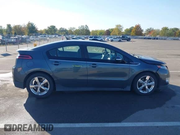 2012 Chevrolet Volt с VIN 1G1RB6E48CU128105, выставлен на аукционе IAAI как лот 40614620 с пробегом 141 636 миль миль и . История ставок и продаж доступна на DreamBid. Изображение 13.