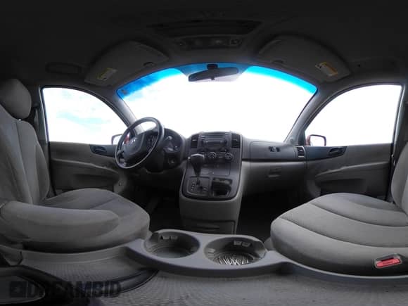 2008 Hyundai Entourage GLS с VIN KNDMC233786053975, выставлен на аукционе IAAI как лот 43422919 с пробегом 224 659 миль миль и . История ставок и продаж доступна на DreamBid. Изображение 19.