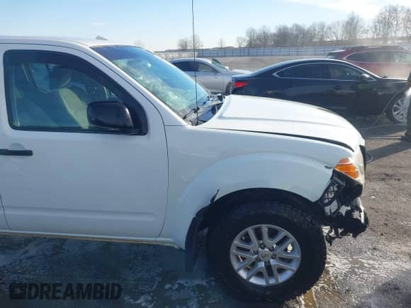 2016 Nissan Frontier S z VIN 1N6AD0EV7GN791926, wystawiony jako IAAI lot #41308257 z przebiegiem 139 253 mil mil oraz . Historia ofert i sprzedaży dostępna na DreamBid. Obrazek 17.