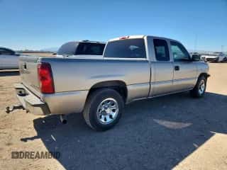 2003 Chevrolet Silverado 1500 LS z VIN 2GCEC19V731396406, wystawiony jako Copart lot #84659565 z przebiegiem Nie podano mil oraz Szkoda całkowita • Salvage title. Historia ofert i sprzedaży dostępna na DreamBid. Obrazek 3.