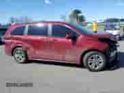 2025 Toyota Sienna XLE z VIN 5TDJSKFC9SS161197, wystawiony jako Copart lot #50755835 z przebiegiem 9 631 mil mil oraz Szkoda całkowita • Salvage title. Historia ofert i sprzedaży dostępna na DreamBid. Obrazek 4.