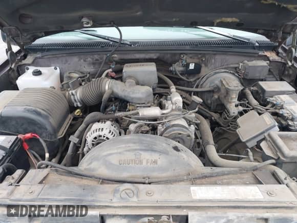 1997 Chevrolet Suburban with VIN 1GNFK16R2VJ316069, listed as a IAAI auction lot 41568665 with 152,614 mi miles and . Bid and sale history available at DreamBid. Image 10.