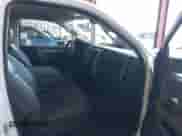 2017 Ram 1500 Tradesman с VIN 3C6JR6DG3HG648869, выставлен на аукционе IAAI как лот 42915960 с пробегом 101 415 миль миль и . История ставок и продаж доступна на DreamBid. Изображение 5.