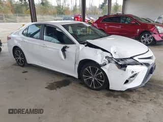 2019 Toyota Camry SE z VIN 4T1B11HK3KU847698, wystawiony jako IAAI lot #43421686 z przebiegiem 108 989 mil mil oraz . Historia ofert i sprzedaży dostępna na DreamBid. Obrazek 1.