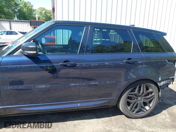 2017 Land Rover Range Rover Sport Autobiography z VIN SALWV2FE4HA155191, wystawiony jako IAAI lot #42329524 z przebiegiem 126 120 mil mil oraz . Historia ofert i sprzedaży dostępna na DreamBid. Obrazek 15.