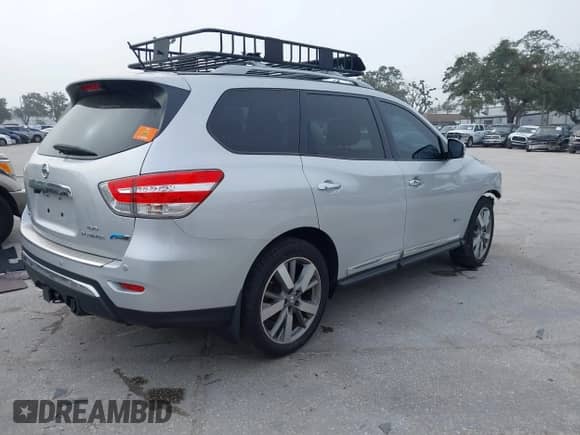 2014 Nissan Pathfinder Platinum Hybrid with VIN 5N1CR2MM5EC643103, listed as a IAAI auction lot 41243310 with 90,162 mi miles and . Bid and sale history available at DreamBid. Image 4.