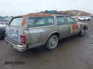 1984 Chevrolet Caprice с VIN 2G1AN35H3E9181574, выставлен на аукционе IAAI как лот 42374841 с пробегом 109 435 миль миль и . История ставок и продаж доступна на DreamBid. Изображение 4.