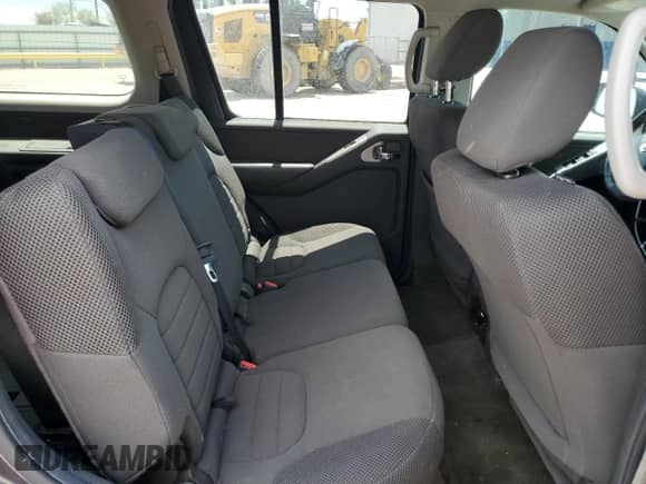 2011 Nissan Pathfinder S z VIN 5N1AR1NN5BC631134, wystawiony jako Copart lot #65801105 z przebiegiem 183 962 mil mil oraz Szkoda całkowita • Salvage title. Historia ofert i sprzedaży dostępna na DreamBid. Obrazek 10.