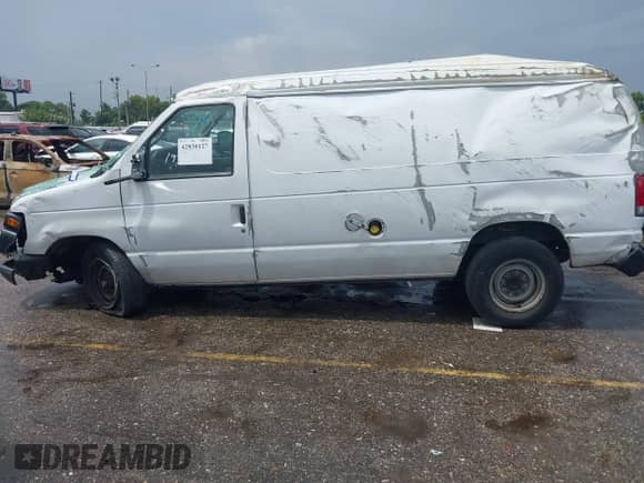 2014 Ford Econoline Cargo Commercial с VIN 1FTNE2EW4EDA84338, выставлен на аукционе IAAI как лот 42830127 с пробегом 173 231 миль миль и . История ставок и продаж доступна на DreamBid. Изображение 13.