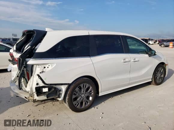 2025 Honda Odyssey Touring z VIN 5FNRL6H80SB005652, wystawiony jako Copart lot #63698095 z przebiegiem 14 314 mil mil oraz Szkoda całkowita • Salvage title. Historia ofert i sprzedaży dostępna na DreamBid. Obrazek 3.