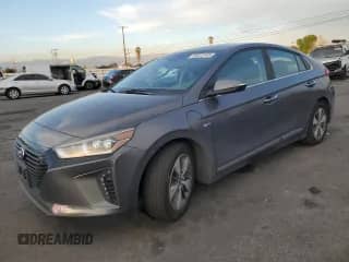 2018 Hyundai Ioniq Limited с VIN KMHC75LDXJU075248, выставлен на аукционе Copart как лот 89327145 с пробегом 62 321 миль миль и Списание • Salvage title. История ставок и продаж доступна на DreamBid. Изображение 1.