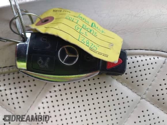 2017 Mercedes-Benz GLS 550 with VIN 4JGDF7DE3HA952393, listed as a IAAI auction lot 41486489 with 86,350 mi miles and . Bid and sale history available at DreamBid. Image 11.