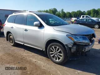 2013 Nissan Pathfinder SL with VIN 5N1AR2MMXDC628344, listed as a IAAI auction lot 42613624 with 184,165 mi miles and . Bid and sale history available at DreamBid. Image 1.