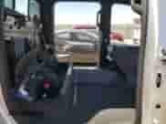 2023 Chevrolet Silverado 3500HD High Country с VIN 2GC4YVEY2P1706861, выставлен на аукционе Copart как лот 71689245 с пробегом 8 953 миль миль и На запчасти • Non repairable. История ставок и продаж доступна на DreamBid. Изображение 10.