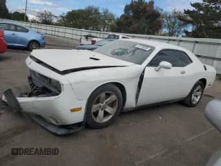 2011 Dodge Challenger с VIN 2B3CJ4DG7BH542043, выставлен на аукционе Copart как лот 84188895 с пробегом Не указан миль и Чистый • Clean title. История ставок и продаж доступна на DreamBid. Изображение 1.